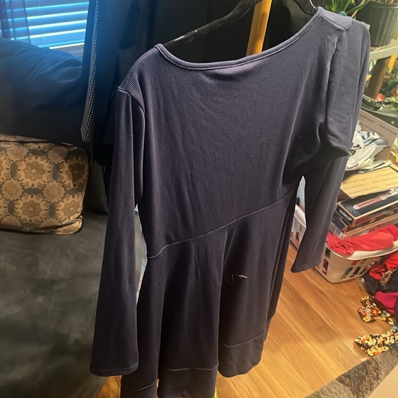 Alaster Queen size small dress, NWT, smoky blue color with buttons, long sleeve - Picture 4 of 5
